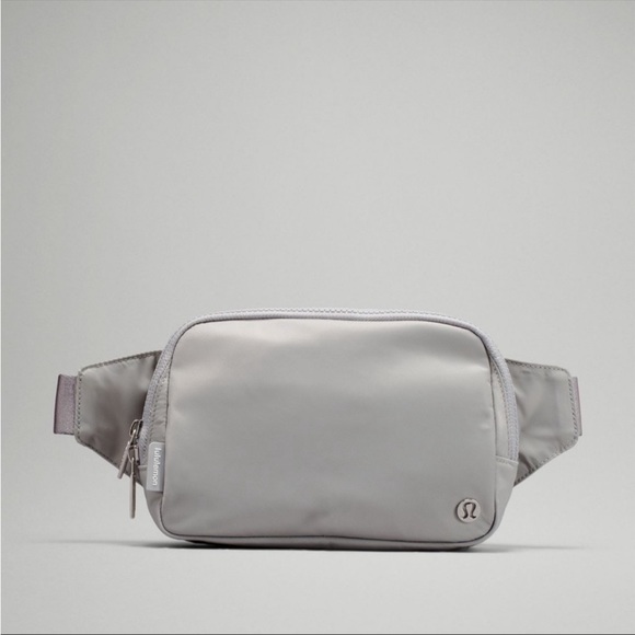 NWT LULULEMON EVERYWHERE BELT BAG LARGE SILVER DROP - Picture 2 of 8